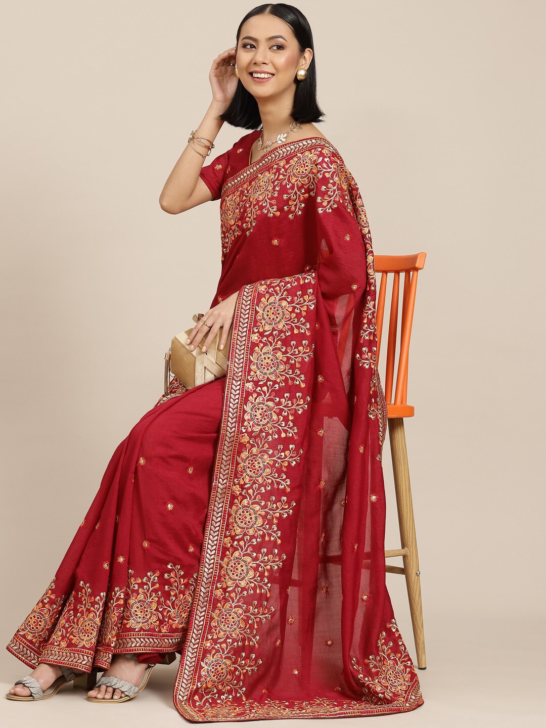 

MAHALASA Ethnic Motifs Embroidered Pure Georgette Saree, Red