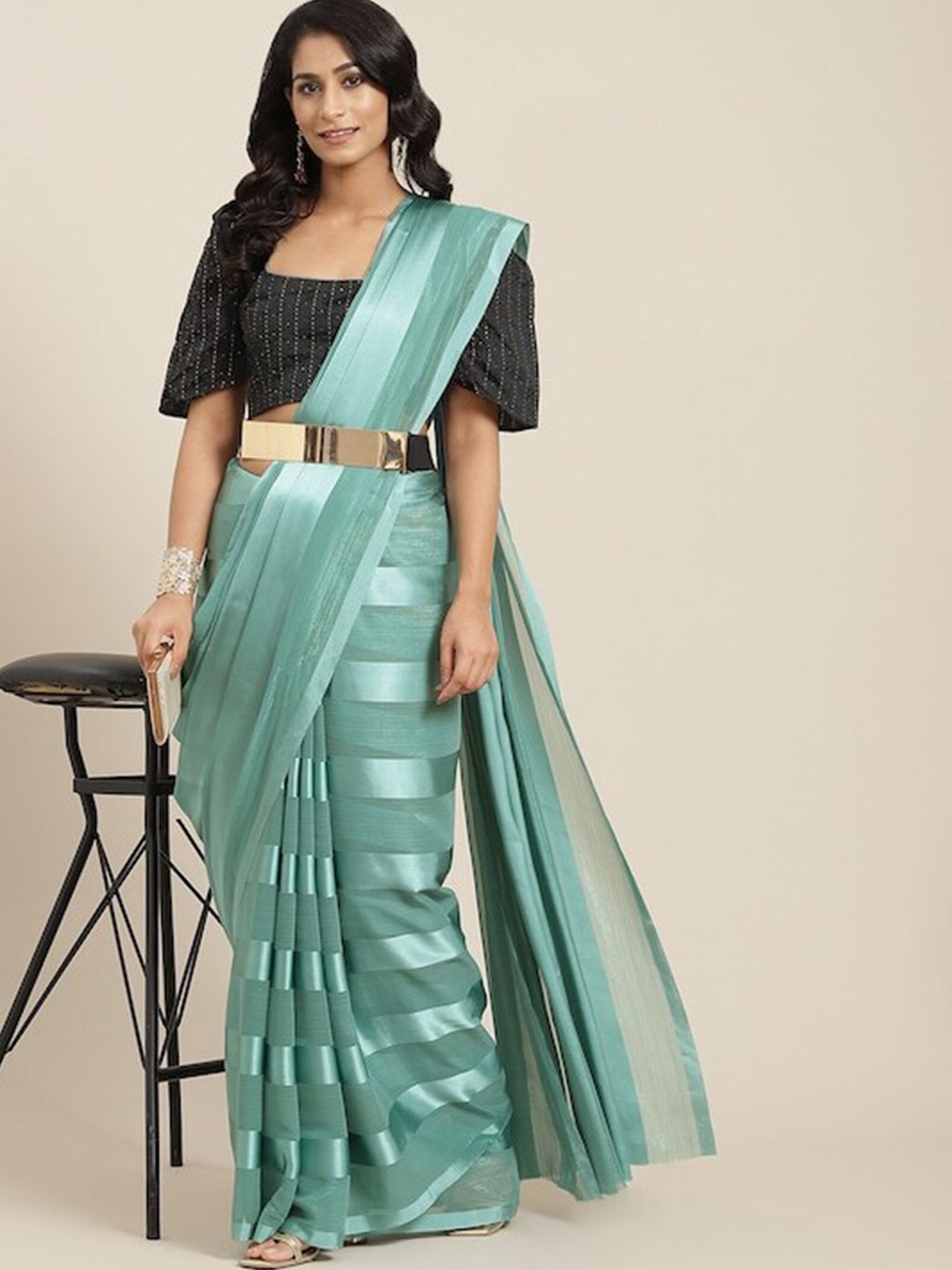 

MAHALASA Striped Silk Blend Saree, Blue