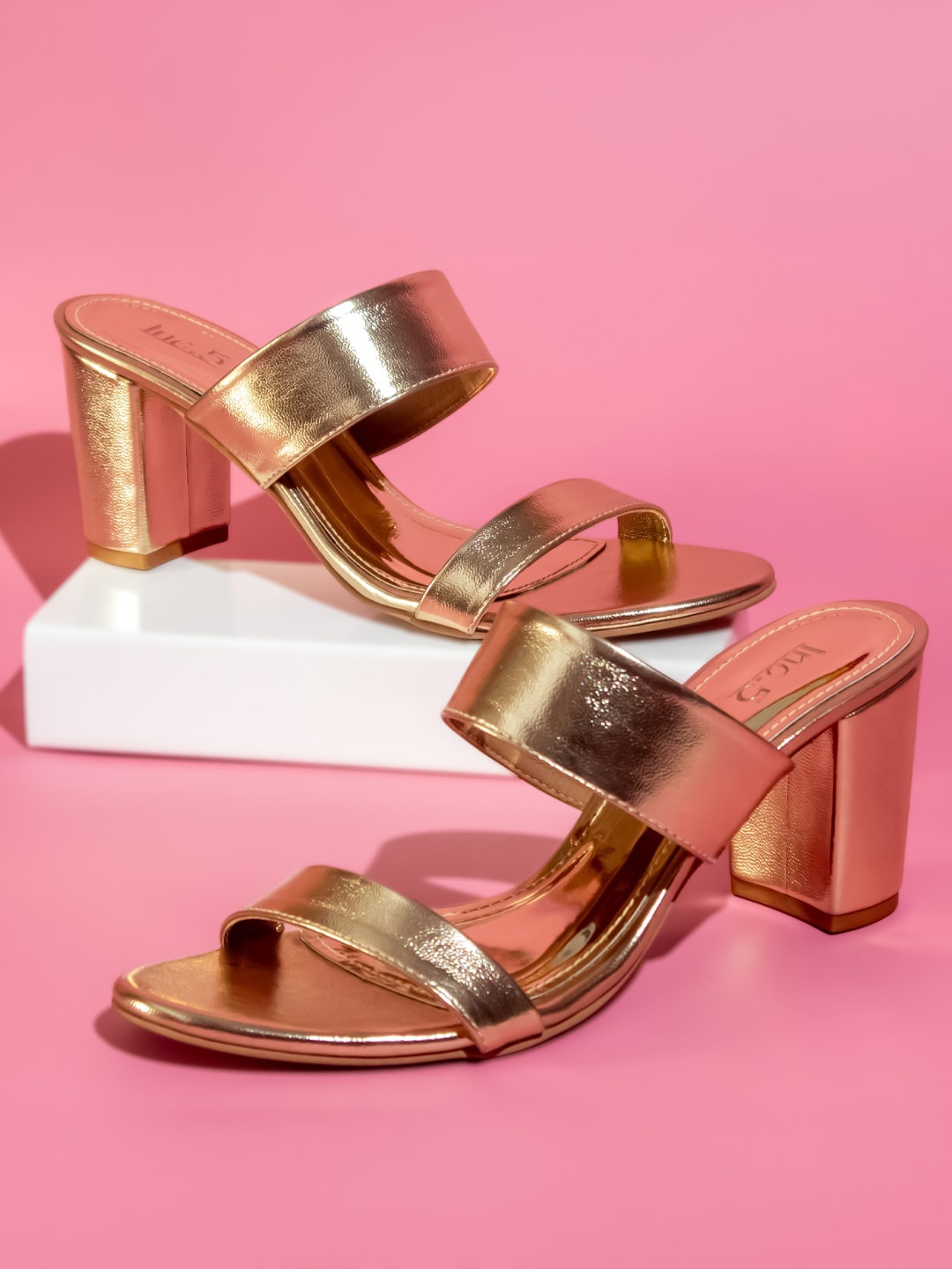 

Inc 5 Textured Party Block Heels, Gold