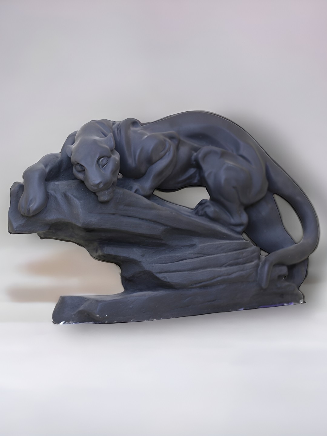 

NB Decors Black Panther Figurine Showpiece