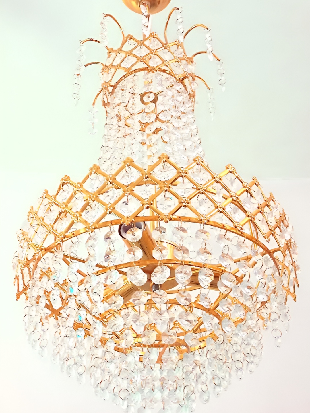 

SHRI MAHAL ANTIQUES Gold-Toned & White Crystal Chandelier Ceiling Lamp