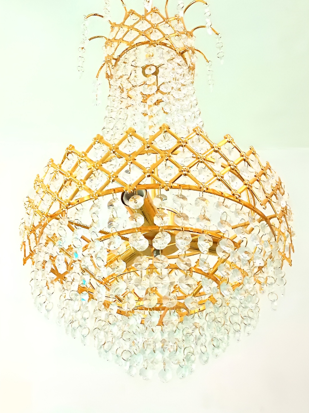 

SHRI MAHAL ANTIQUES Gold-Toned & White Crystal Chandelier Ceiling Lamp