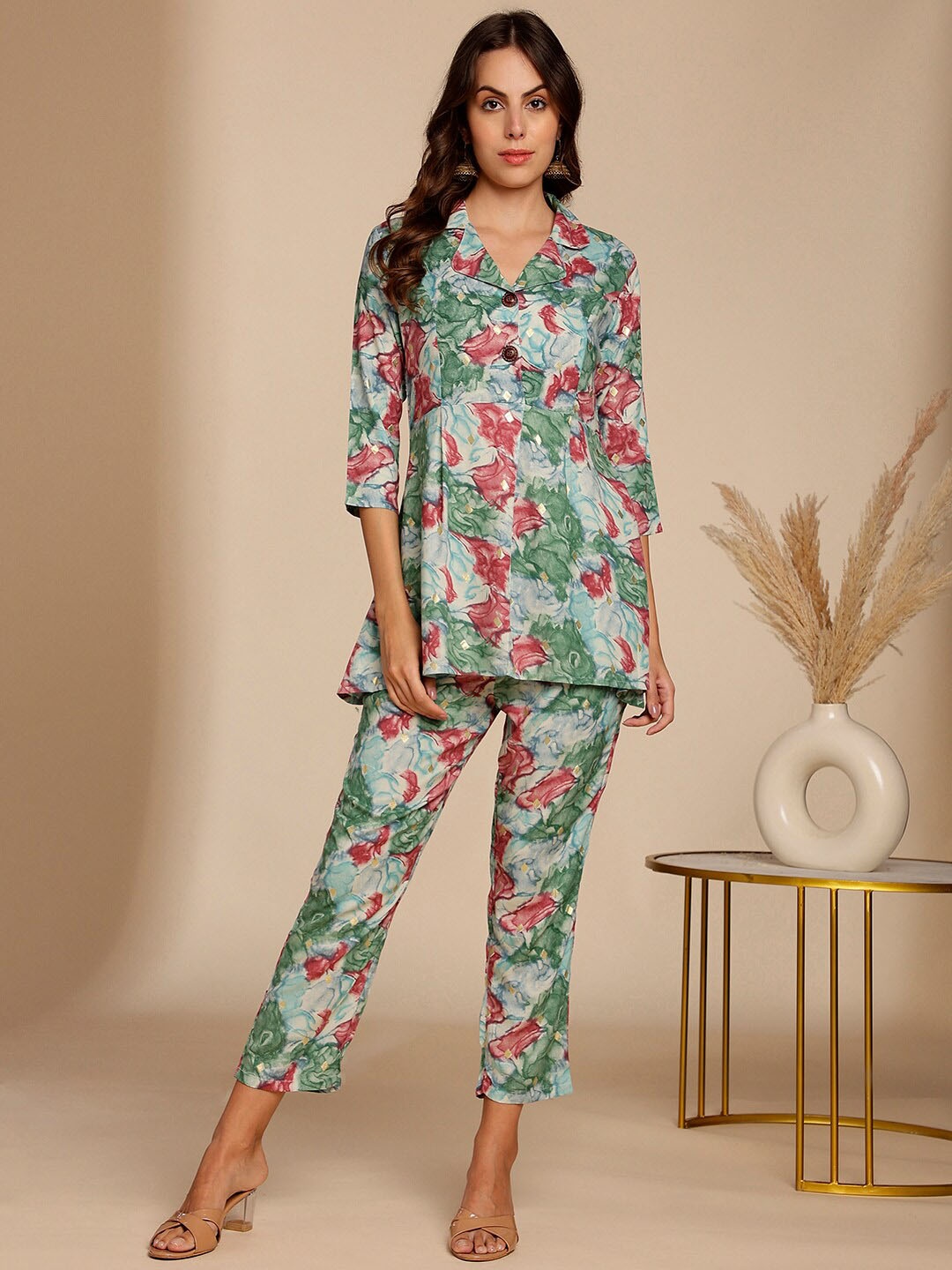 

Anouk Green Abstract Printed Printed A-Line Kurti & Trouser