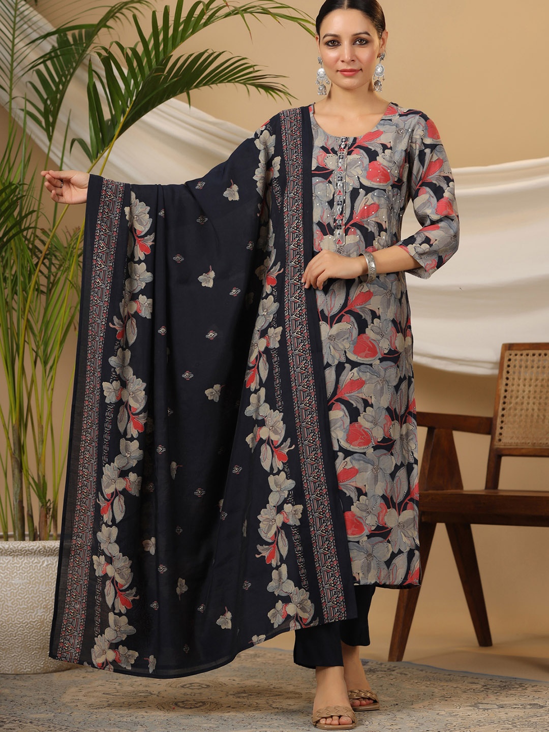

PIROH Floral Printed Sequinned Straight Kurta With Trousers & Dupatta, Blue