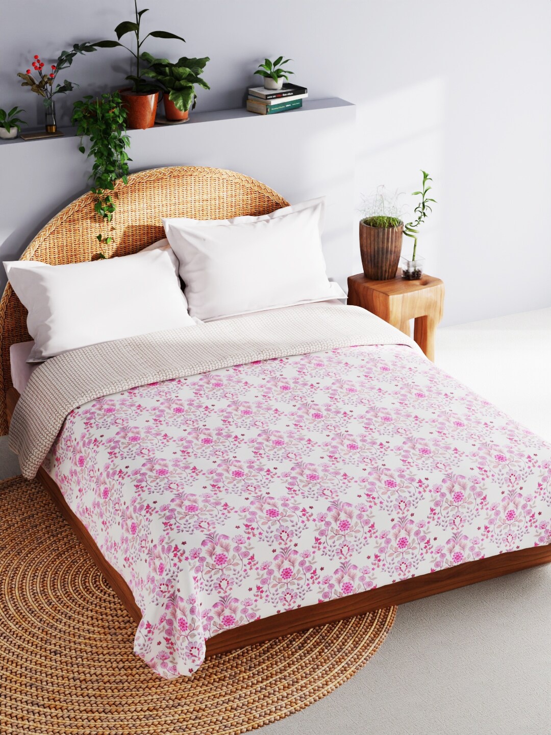 

BIANCA mezzo Pink & White Floral AC Room 150 GSM Double Bed Dohar