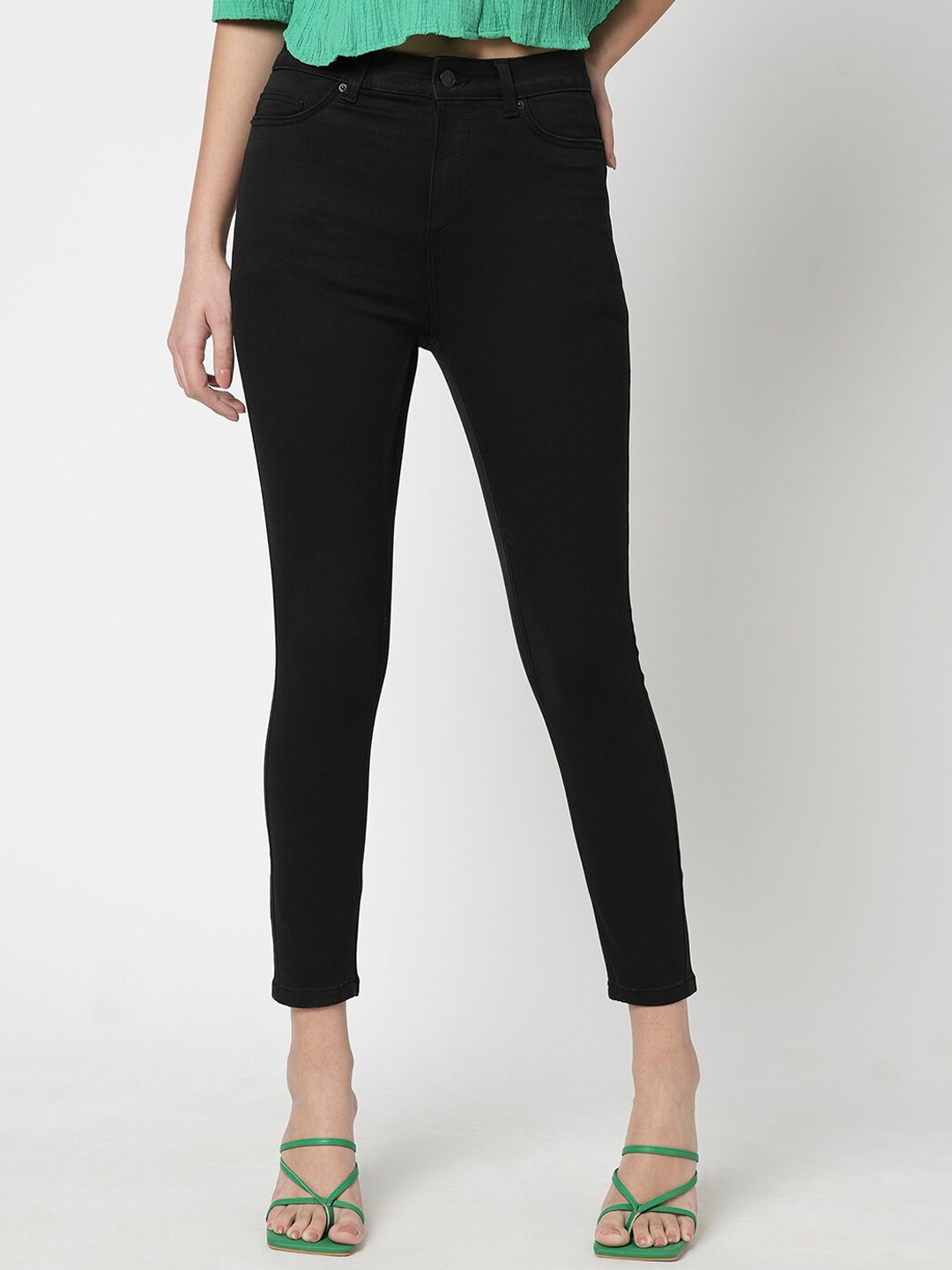 

Vero Moda Women Skinny Fit High-Rise Stretchable Jeans, Black