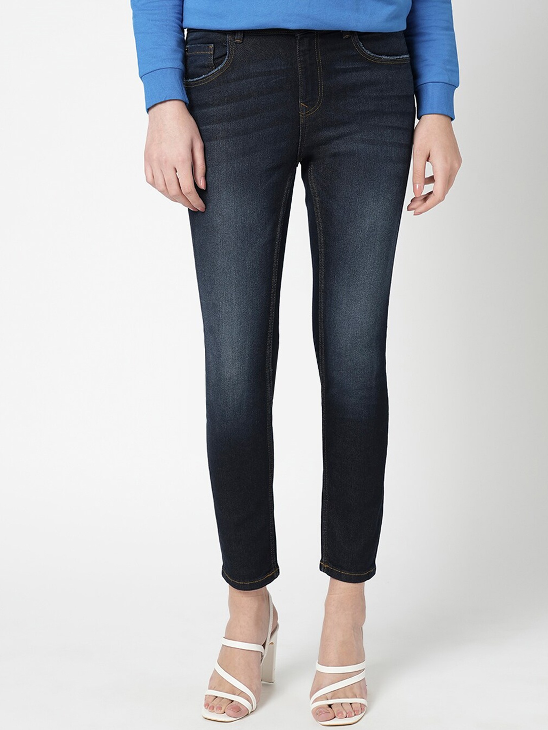 

Vero Moda Women Skinny Fit Clean Look Heavy Fade Stretchable Jeans, Blue