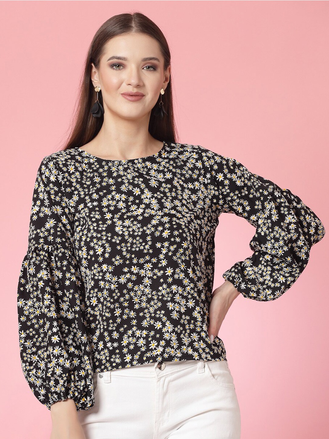

Oomph! Floral Printed Puff Sleeves Crepe Top, Black