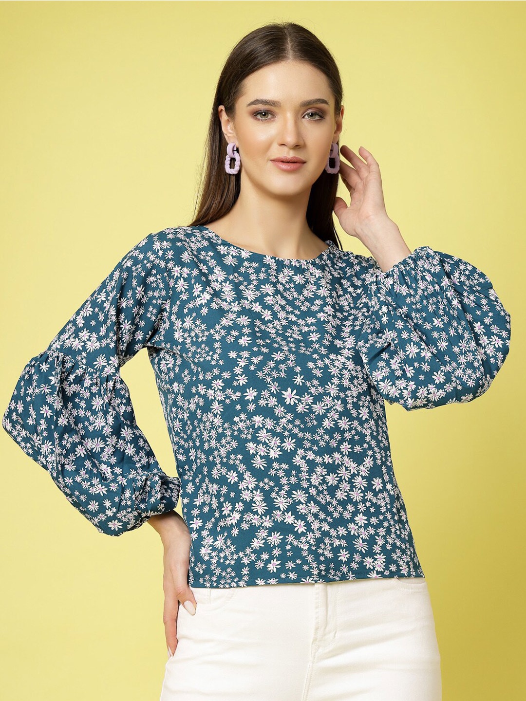 

Oomph! Floral Printed Round Neck Puff Sleeves Regular Top, Blue