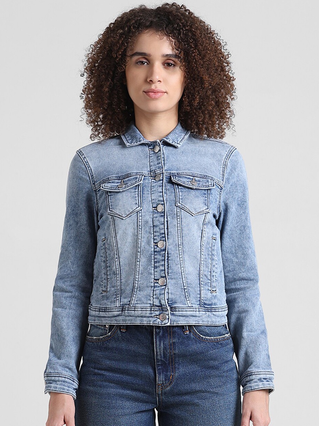 

ONLY Spread Collar Washed Pure Cotton Crop Denim Jacket, Blue