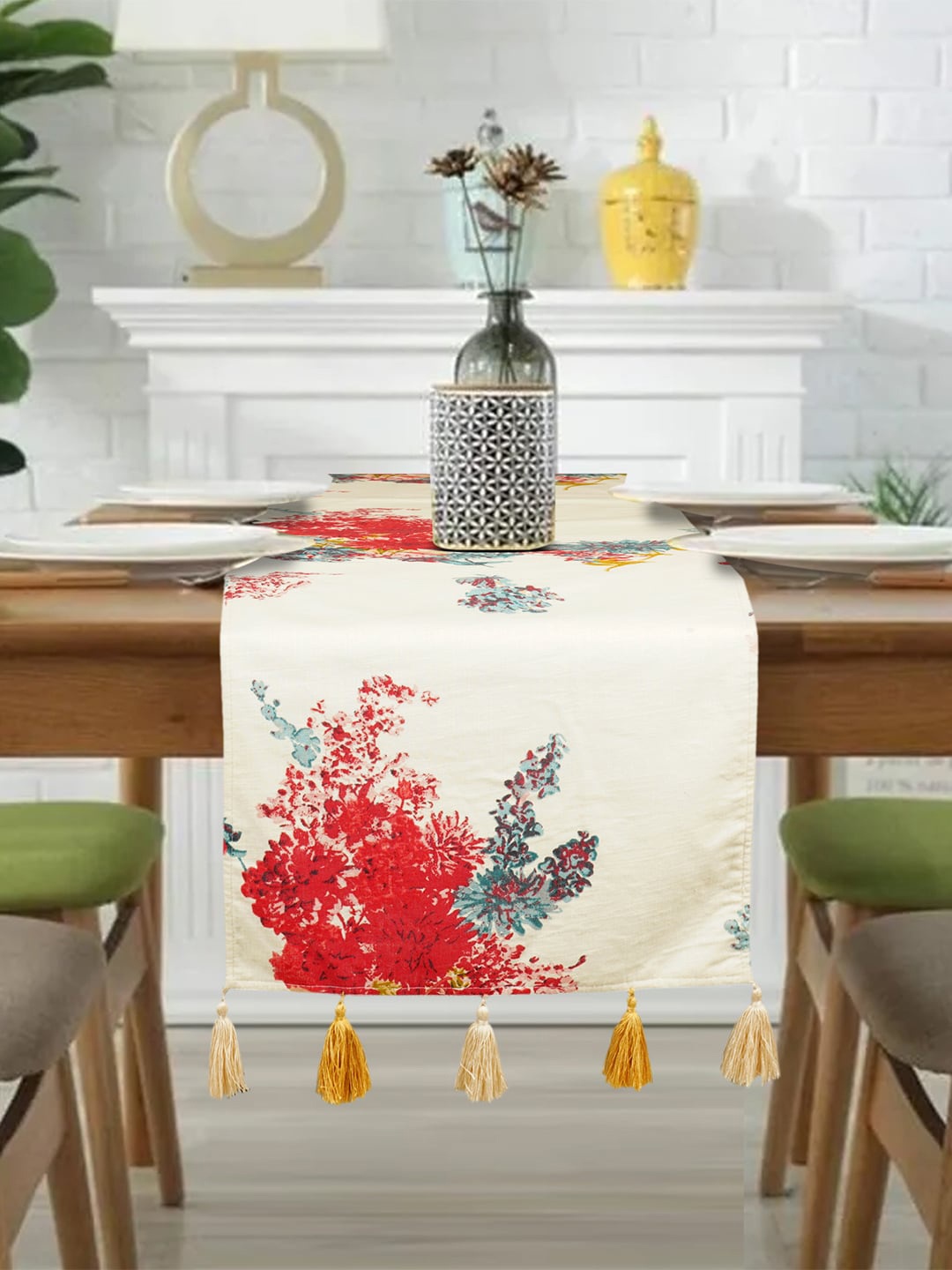 

LUSH & BEYOND Cream & Red Floral Printed Pure Cotton Table Runner