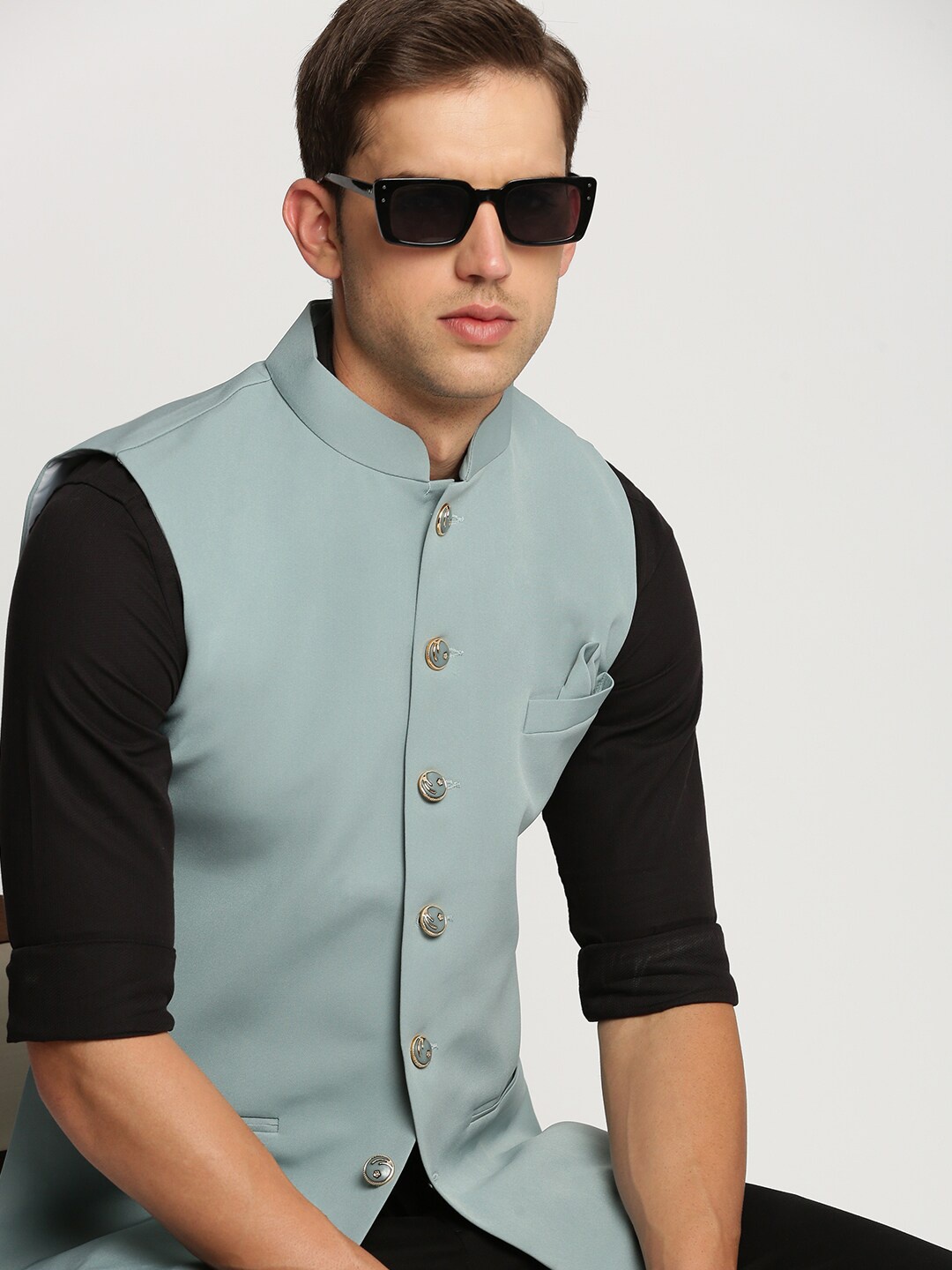 

SHOWOFF Mandarin Collar Slim-Fit Nehru Jacket, Sea green