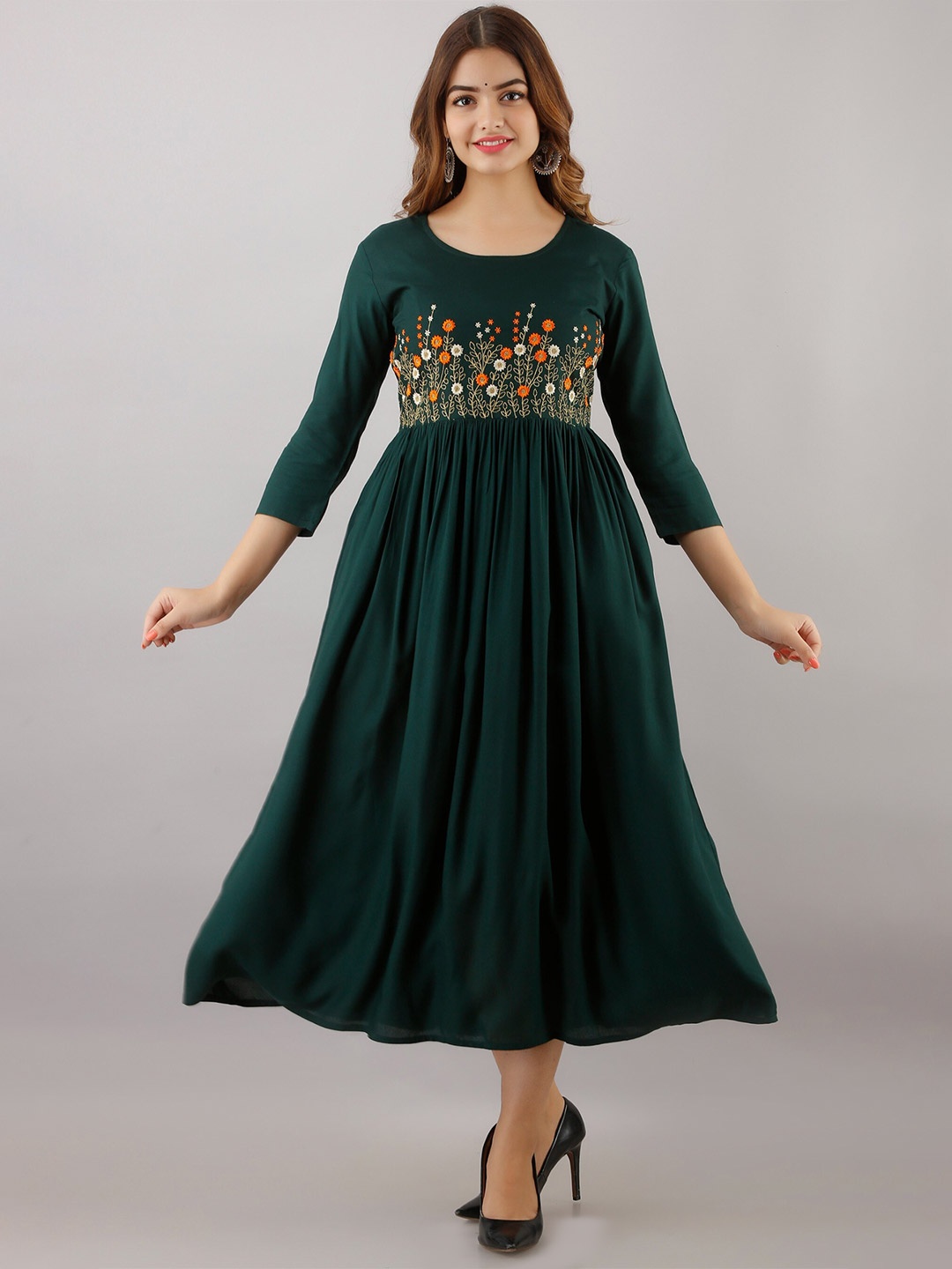 

SHOOLIN Floral Embroidered Fit & Flare Ethnic Dress, Green