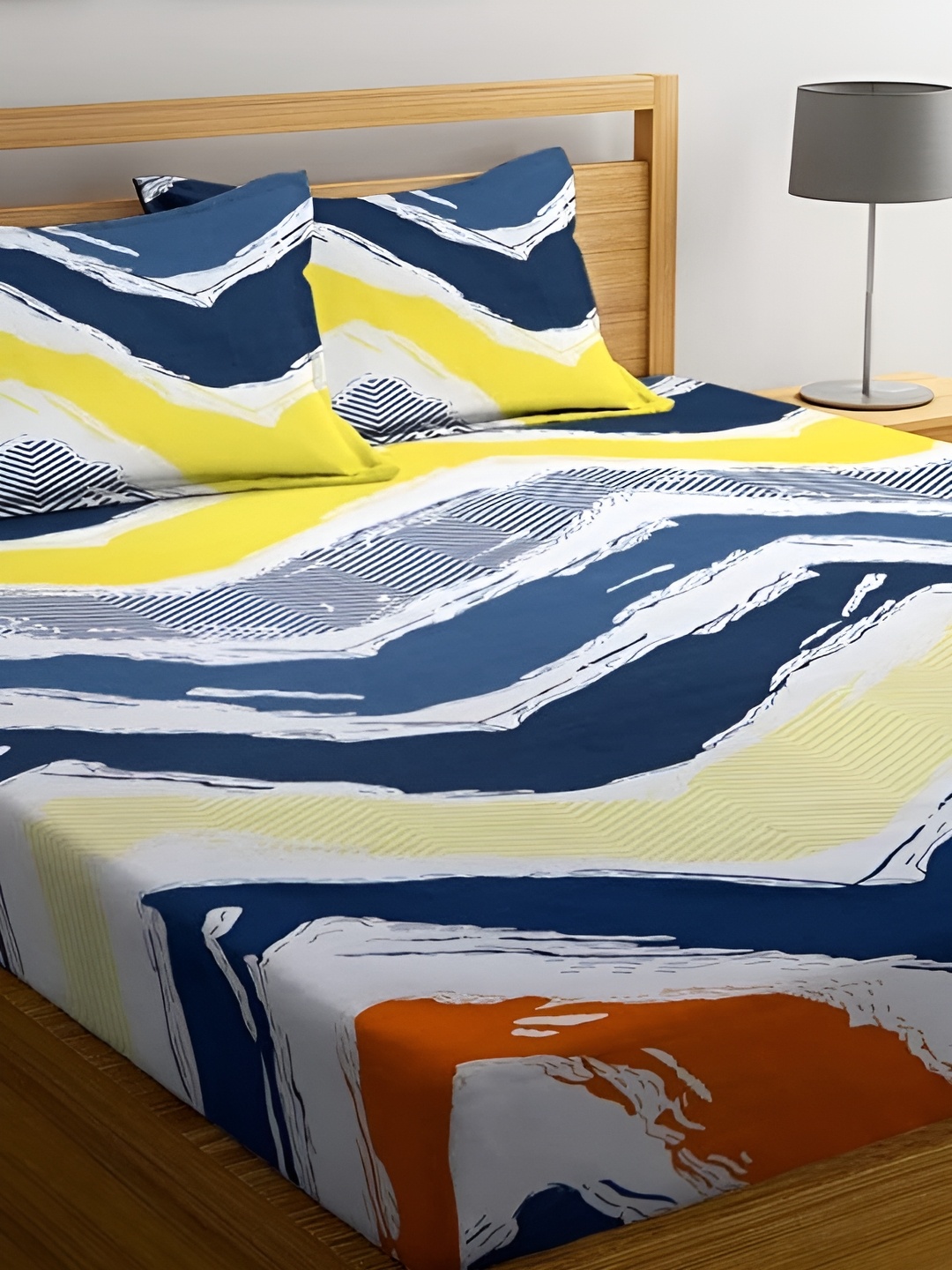 

HOMECRUST White & Blue Abstract 210 TC Fitted Queen Bedsheet with 2 Pillow Covers