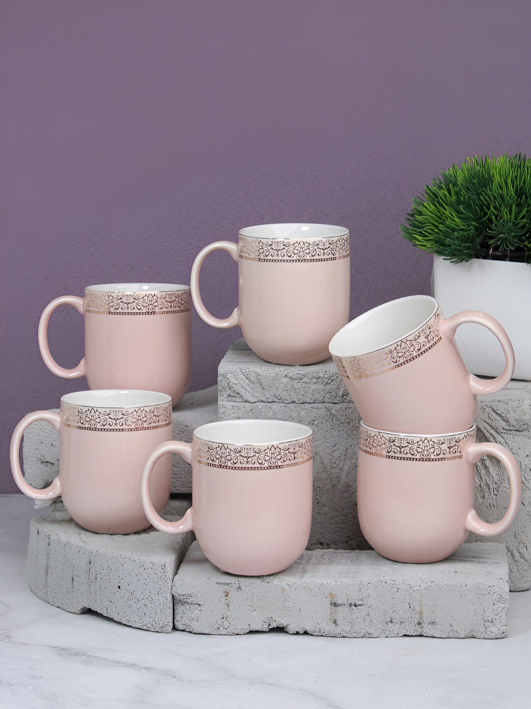

Vola Global LLP Pink Sparkle Pink & Gold Toned 6 Pieces Printed Glossy Cups 200ml Each