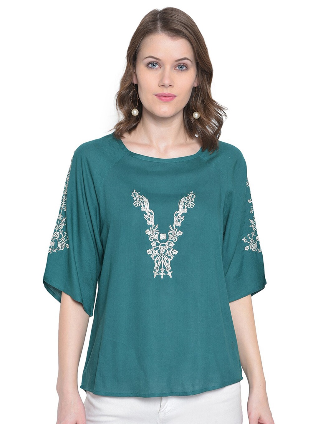 

DressBerry Green Ethnic Motifs Embroidered Raglan Sleeves High Low Top