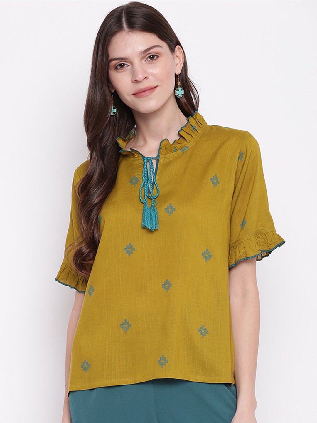

DressBerry Olive Green Ethnic Motifs Printed Ruffled Top