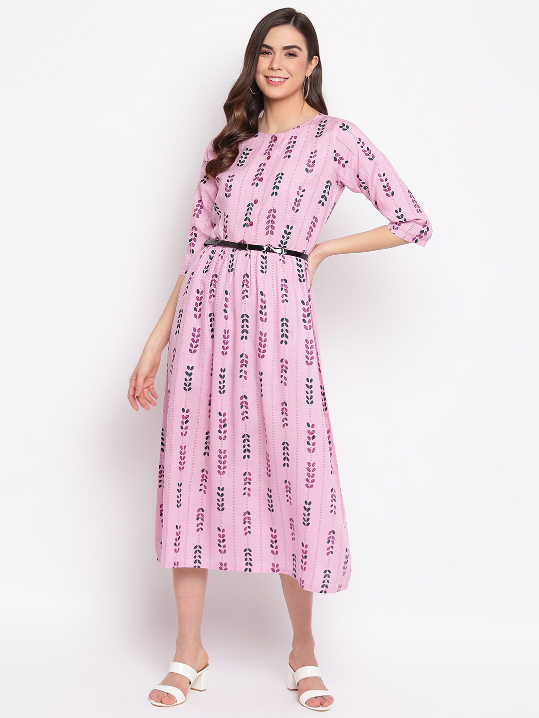 

DressBerry Pink Ethnic Motifs Printed Cotton A-line Dress With Belt