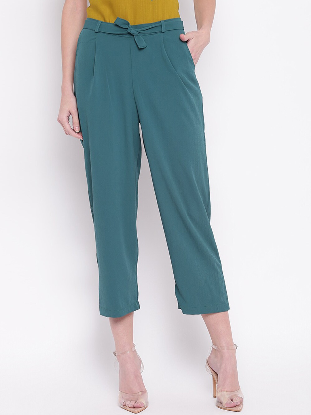 

DressBerry Women Green Mid Rise Cropped Trousers