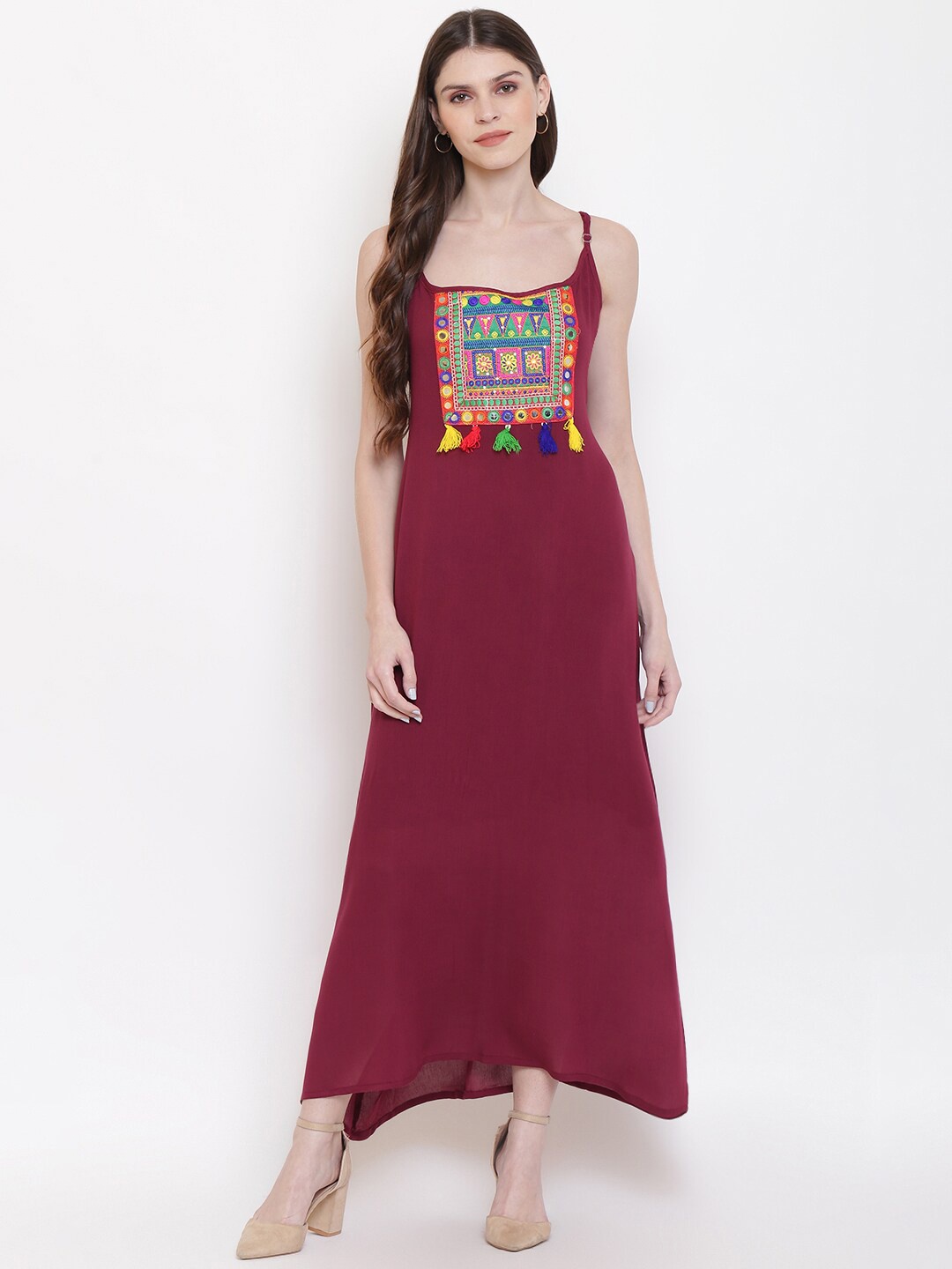 

DressBerry Maroon Ethnic Motifs Embroidered Sleeveless Cotton Maxi Dress