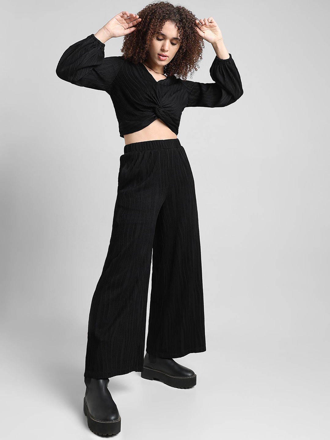 

ONLY Women Flared Pleated Self Design High-Rise Pure Cotton Culottes Trousers, Black