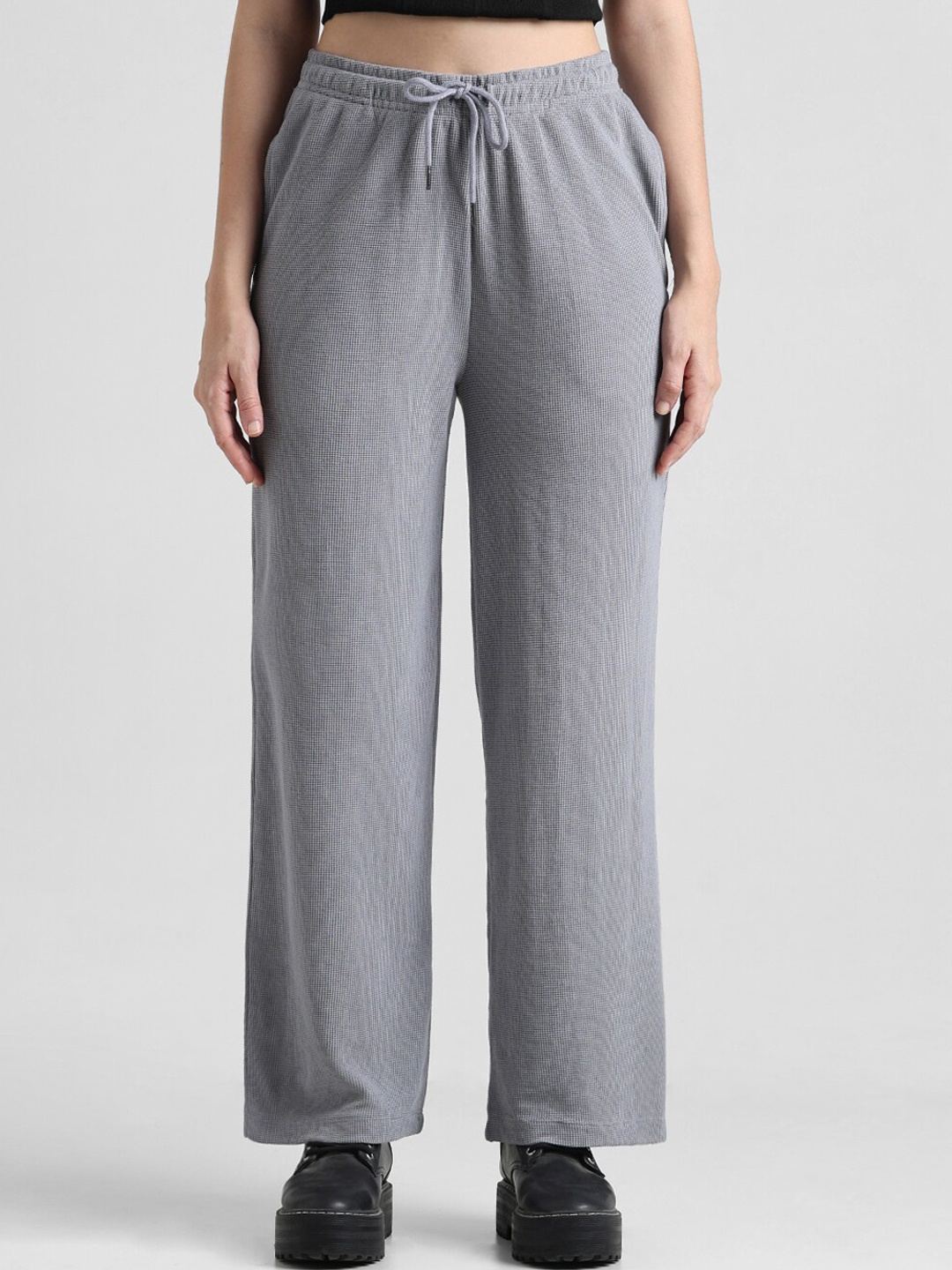 

ONLY Women Flared Wide Leg High-Rise Parallel Trousers, Grey