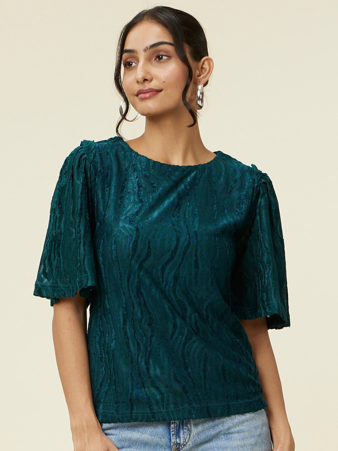 

Emmyrobe Textured Flared Sleeves Top, Green