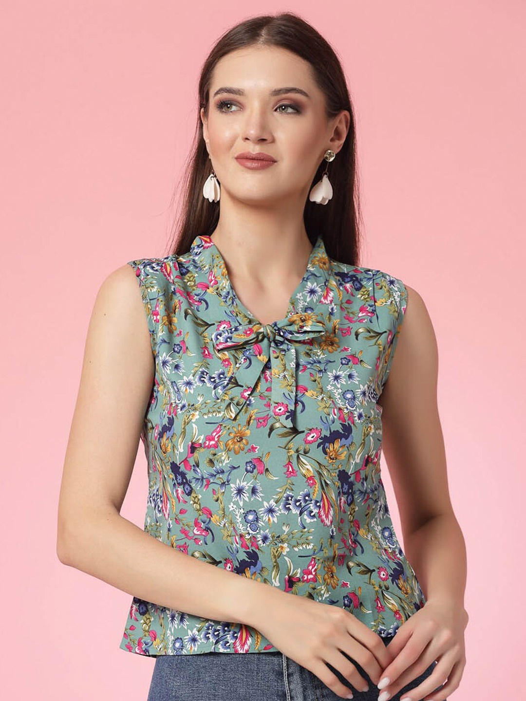 

Oomph! Floral Printed Tie Up Neck Sleeveless Regular Top, Green