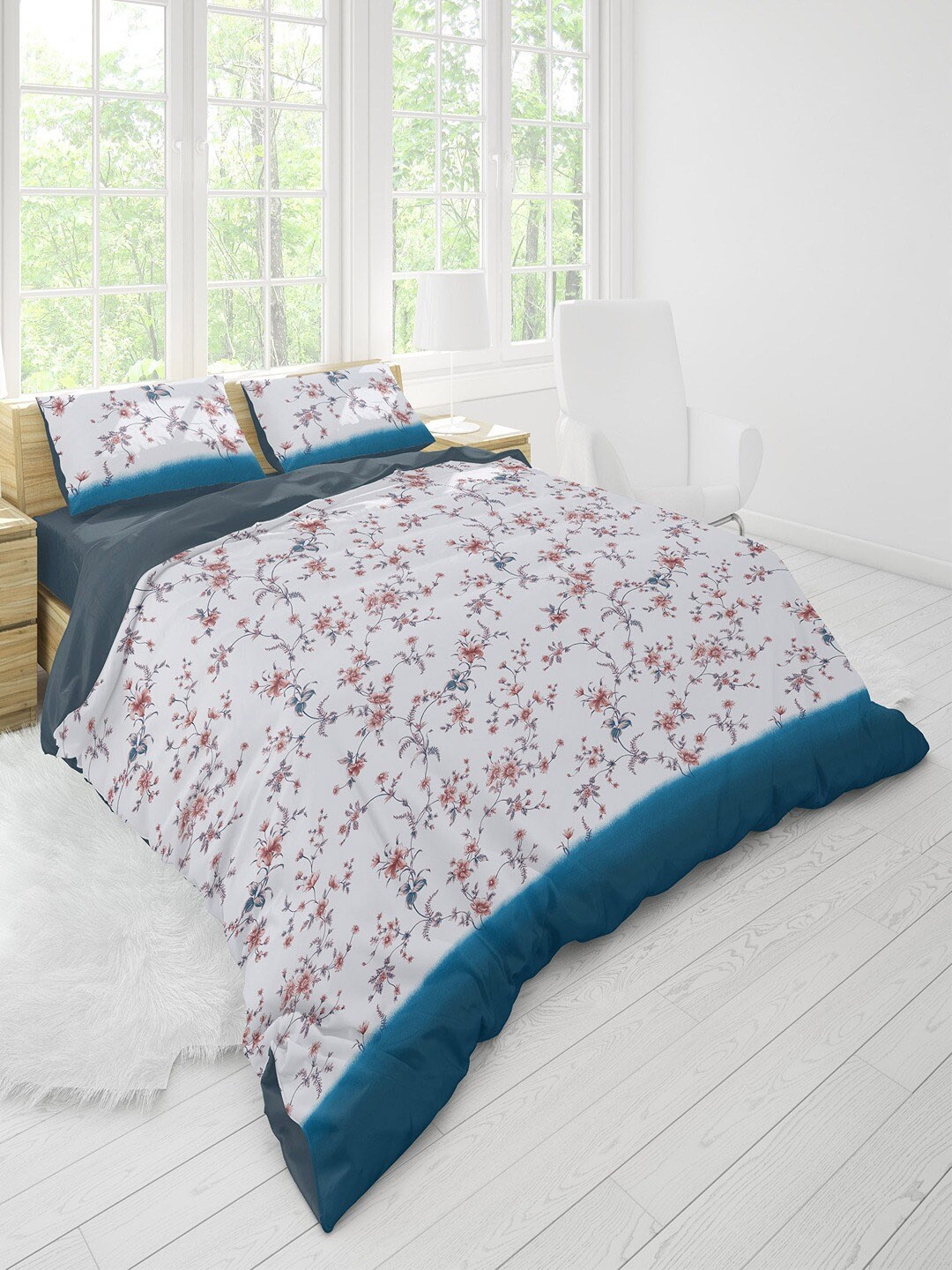 

Himeya White & Blue Floral Printed 400 TC Cotton Queen Duvet Cover