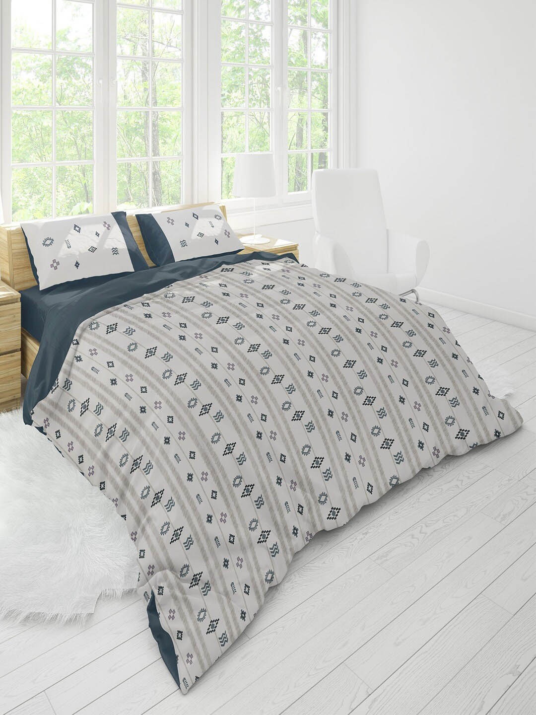 

Himeya Grey & Black Printed Cotton Double Queen Duvet Cover