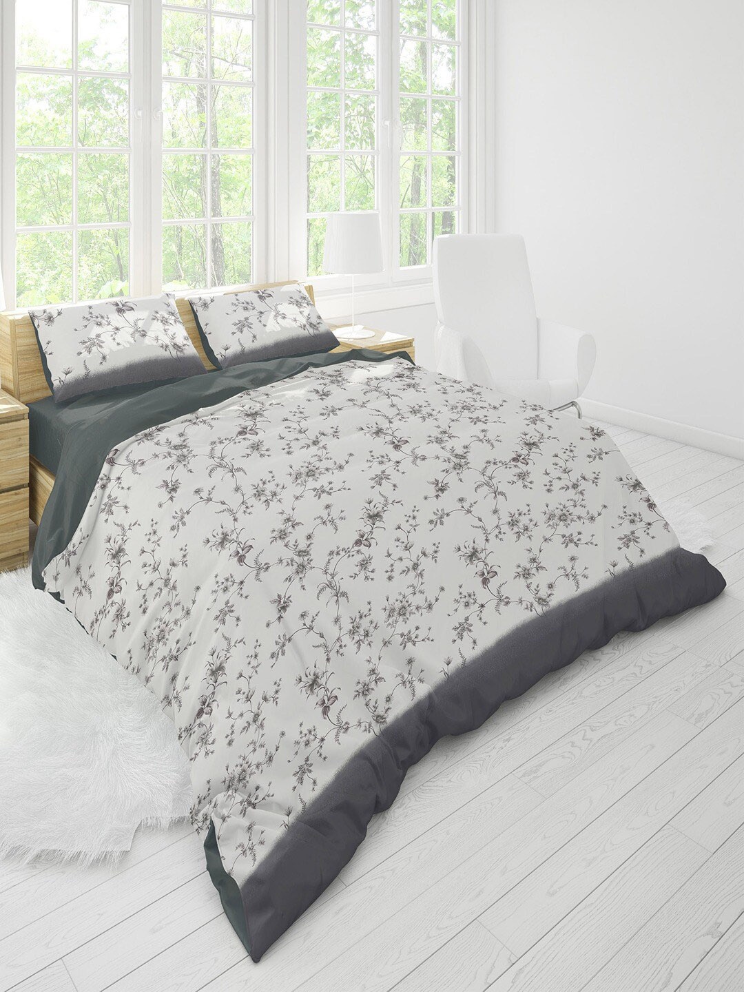 

Himeya White & Grey Printed 400TC Cotton Queen Duvet Cover