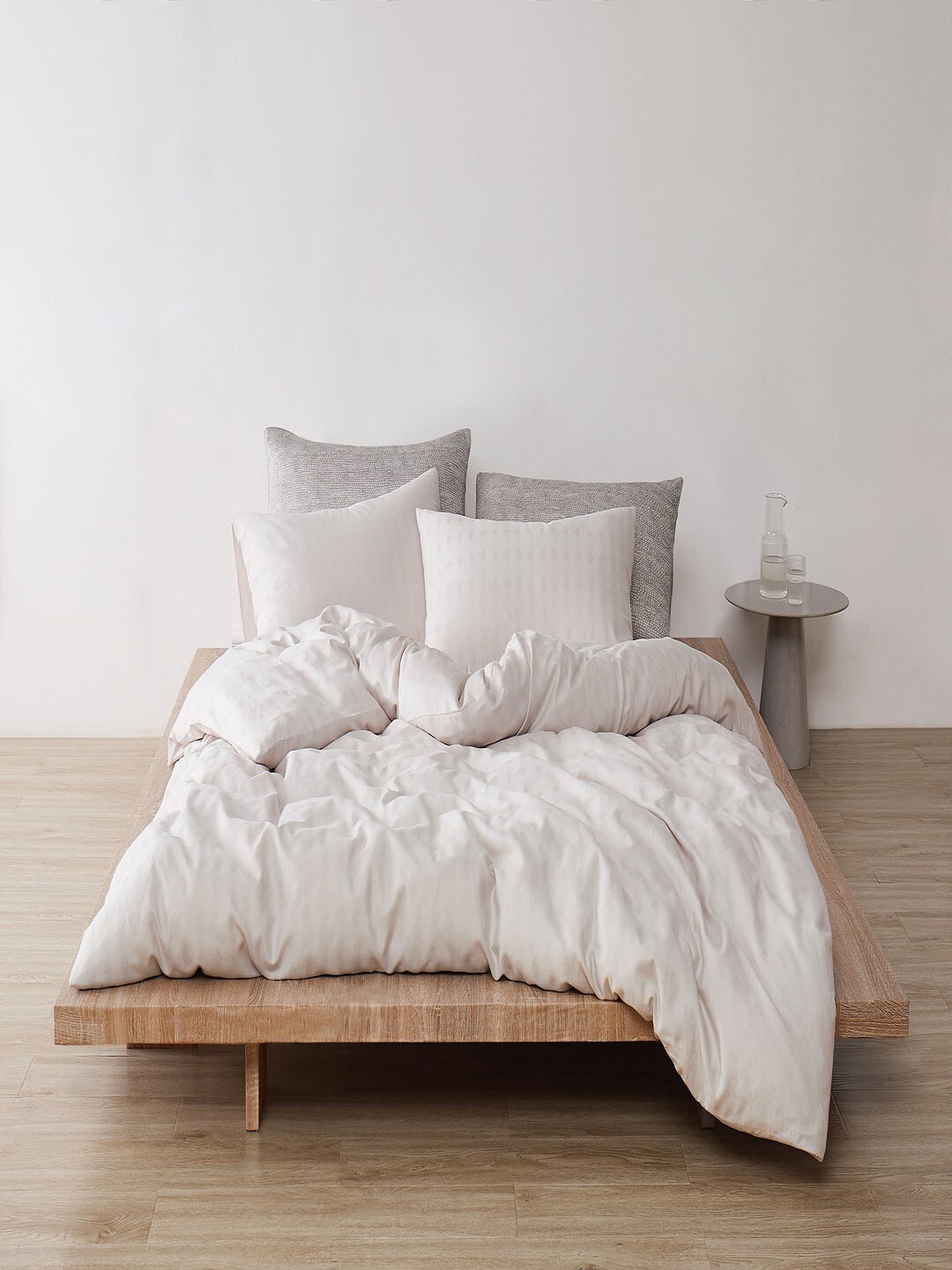 

Himeya White Sands Pure Cotton 280 TC Double Queen Duvet Cover