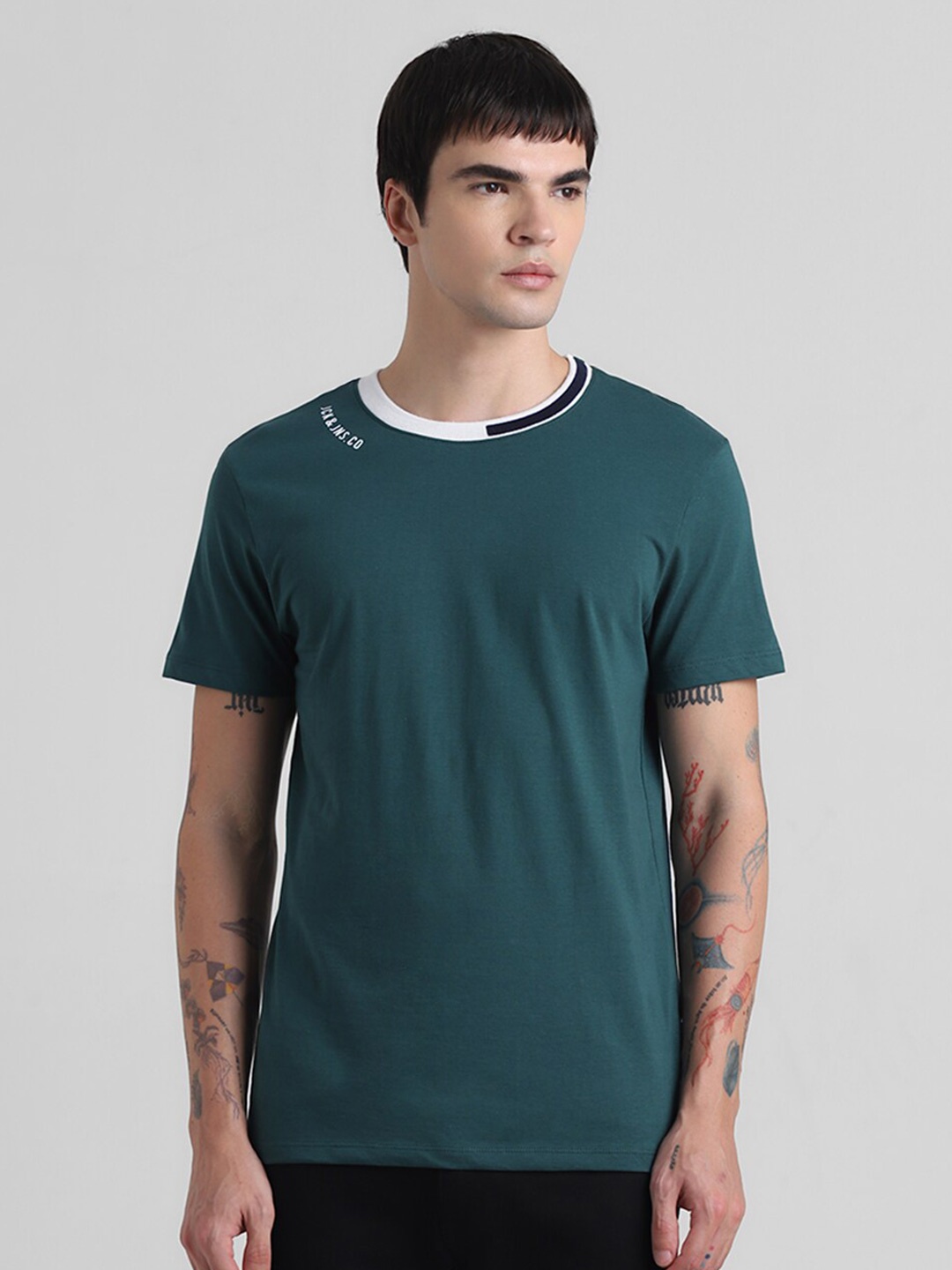 

Jack & Jones Round Neck Pure Cotton T-shirt, Green