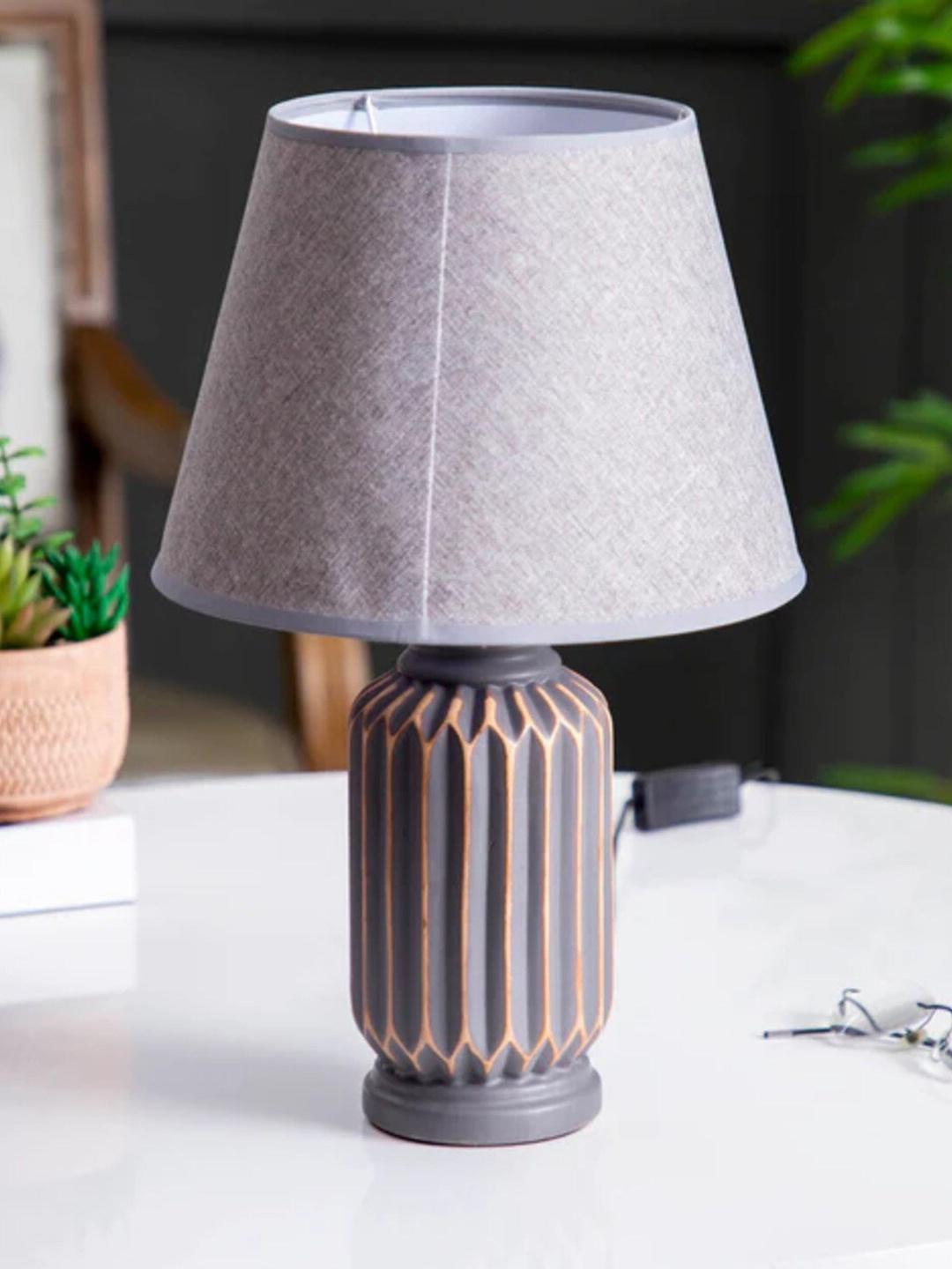 

THEDECORKART Grey Frustum Shaped Printed Metal Table Lamp