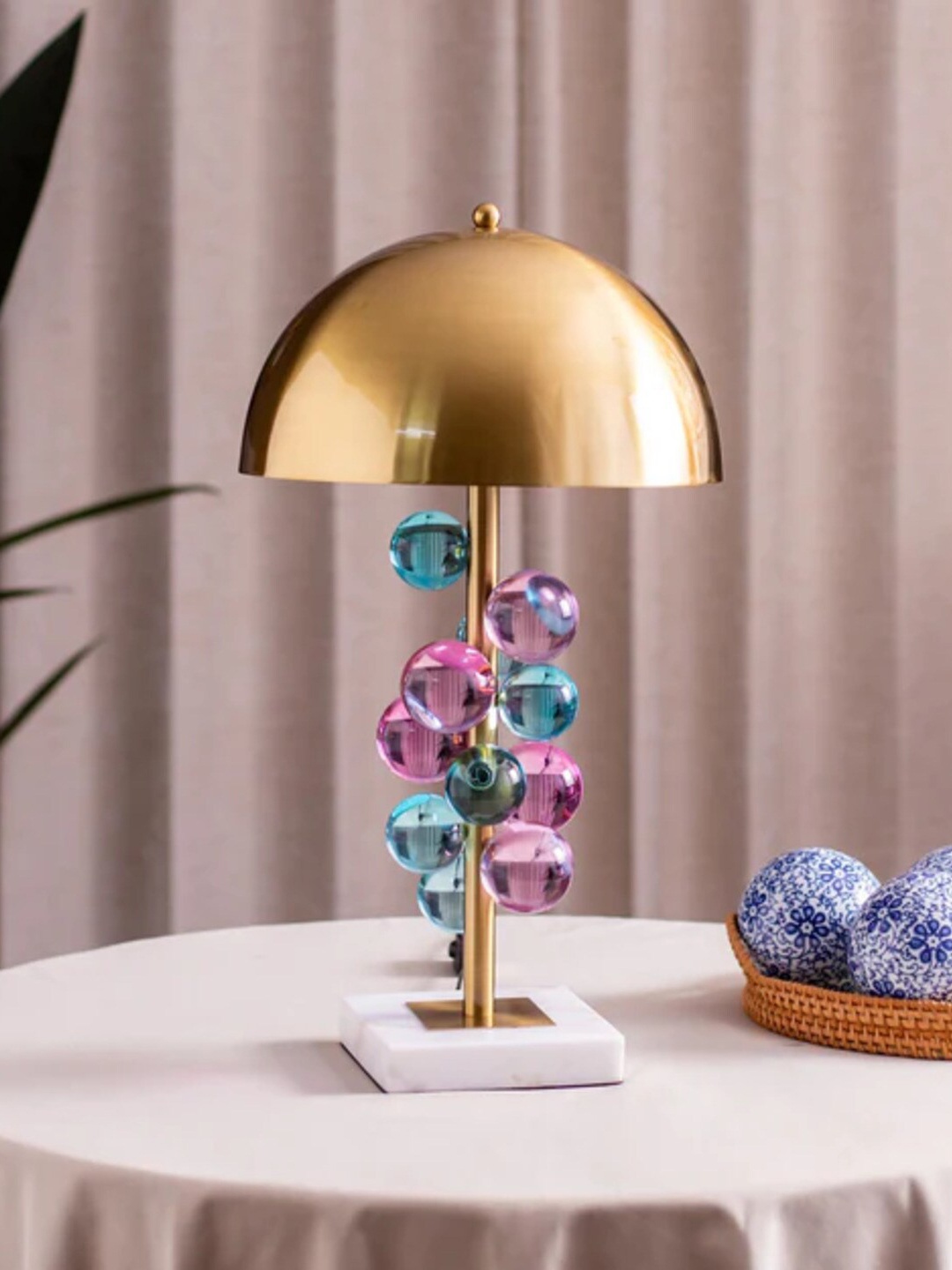 

THEDECORKART Pink & Blue Contemporary Metal Table Lamp