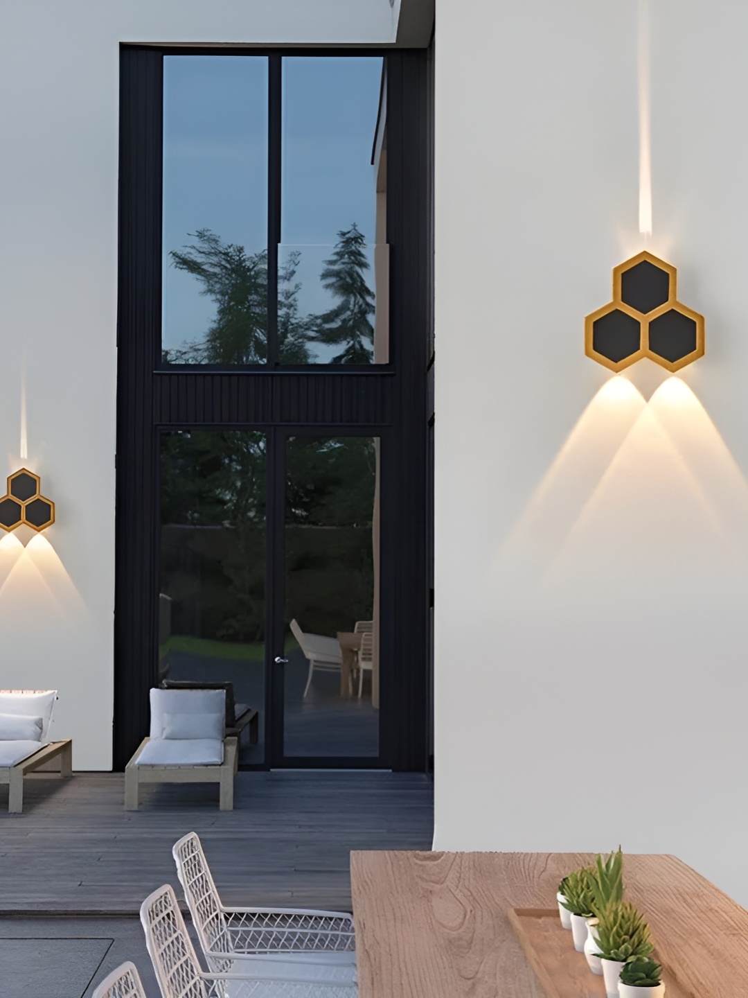 

blissbells Black & Beige Honeycomb 3 Way Outdoor Lamp