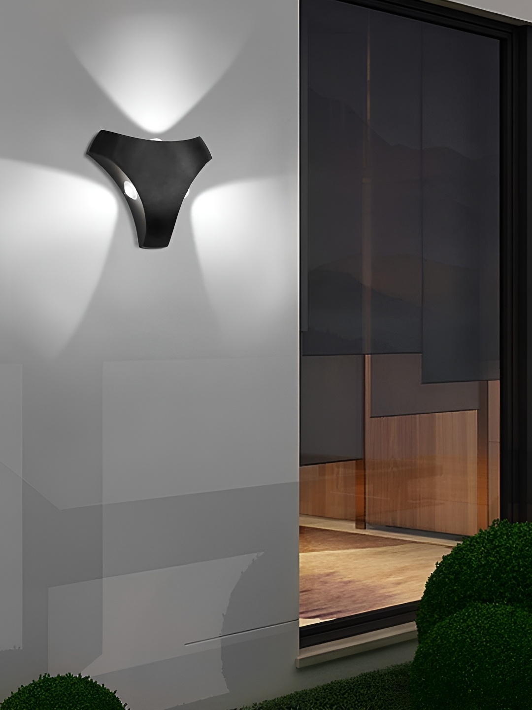 

blissbells Black & Beige 3 Way LED Triangle Outdoor Lamp