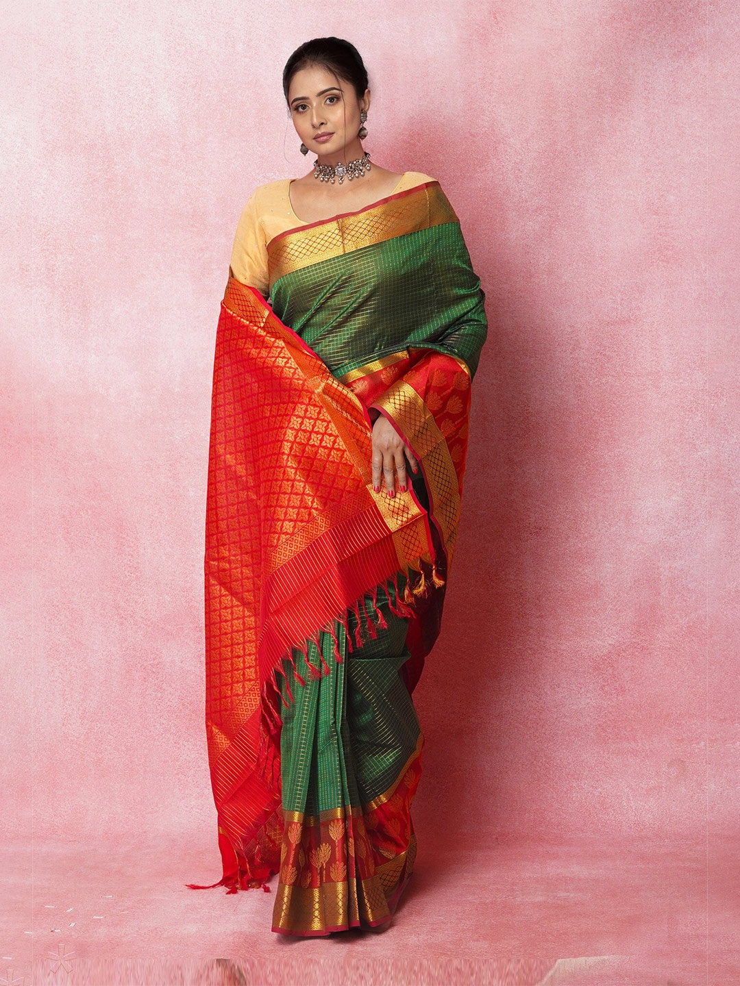 

Unnati Silks Checked Woven Design Zari Pure Silk Kanjeevaram Saree, Green