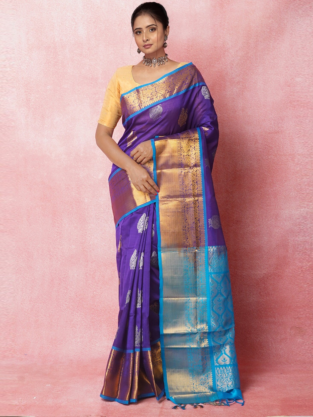 

Unnati Silks Woven Design Zari Pure Silk Handloom Kanjeevaram Saree, Blue