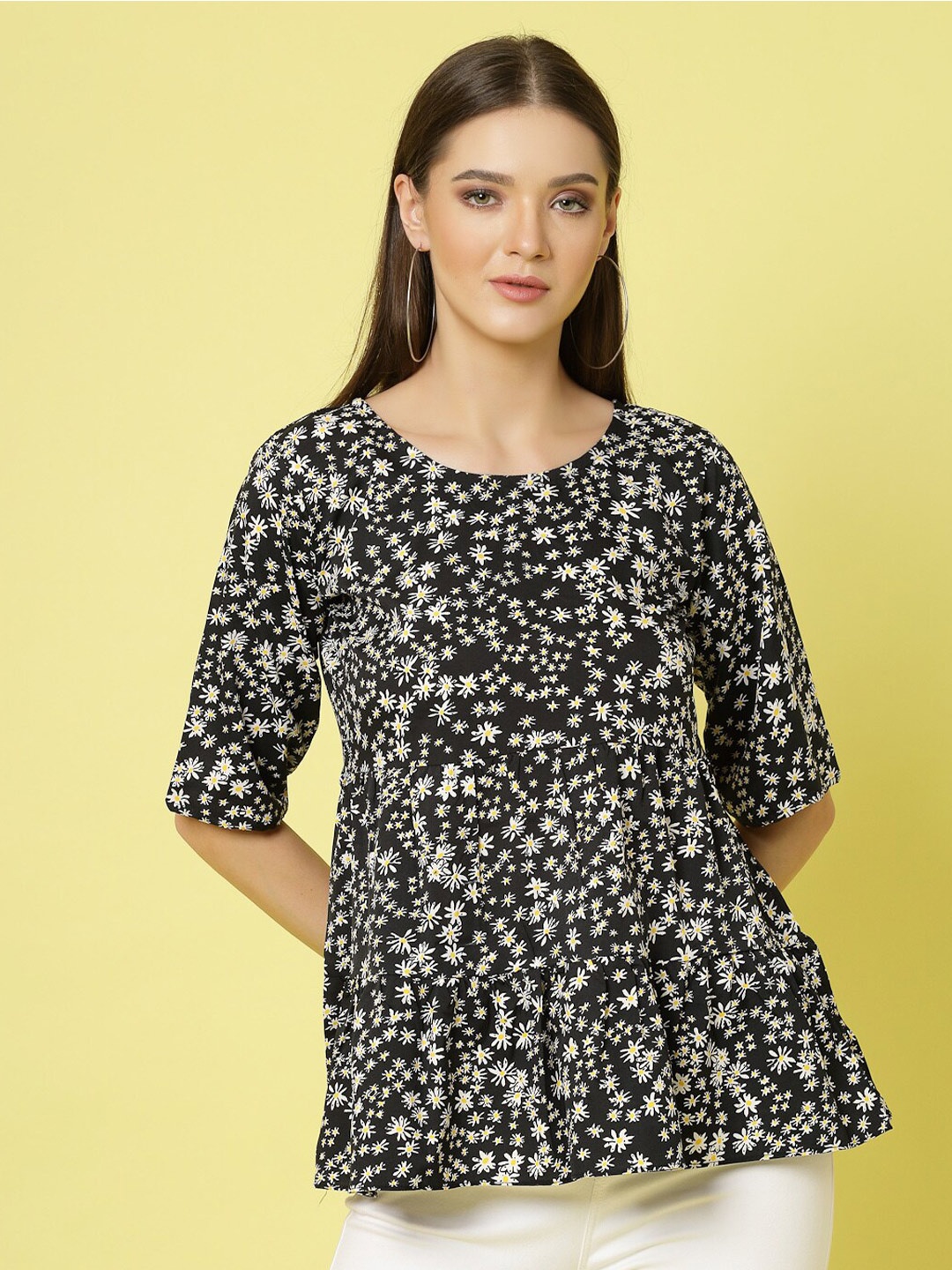 

Oomph! Floral Printed Crepe A-line Top, Black