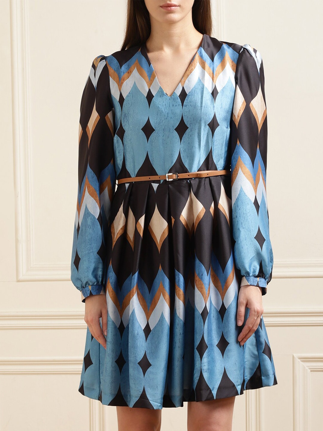 

Rinascimento Abstract Printed V-Neck A-Line Dress, Blue