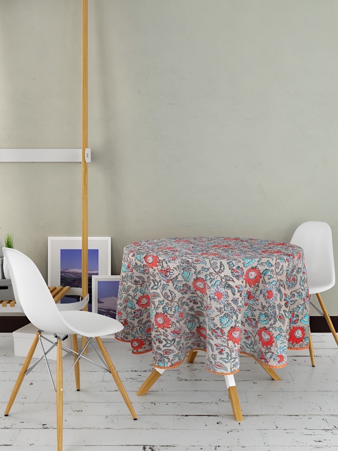 

Texstylers Grey & Red Floral Anti Slip Cotton Round 4 Seater Table Cover