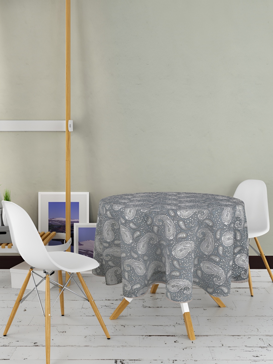 

Texstylers Grey & White Seater Floral Round Anti-Slip Cotton Round Table Cover, Brown