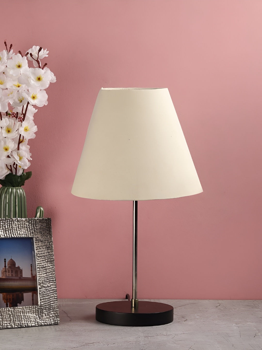 

BTR CRAFTS Off White Textured Frustum Table Lamp with Adjustable Cord