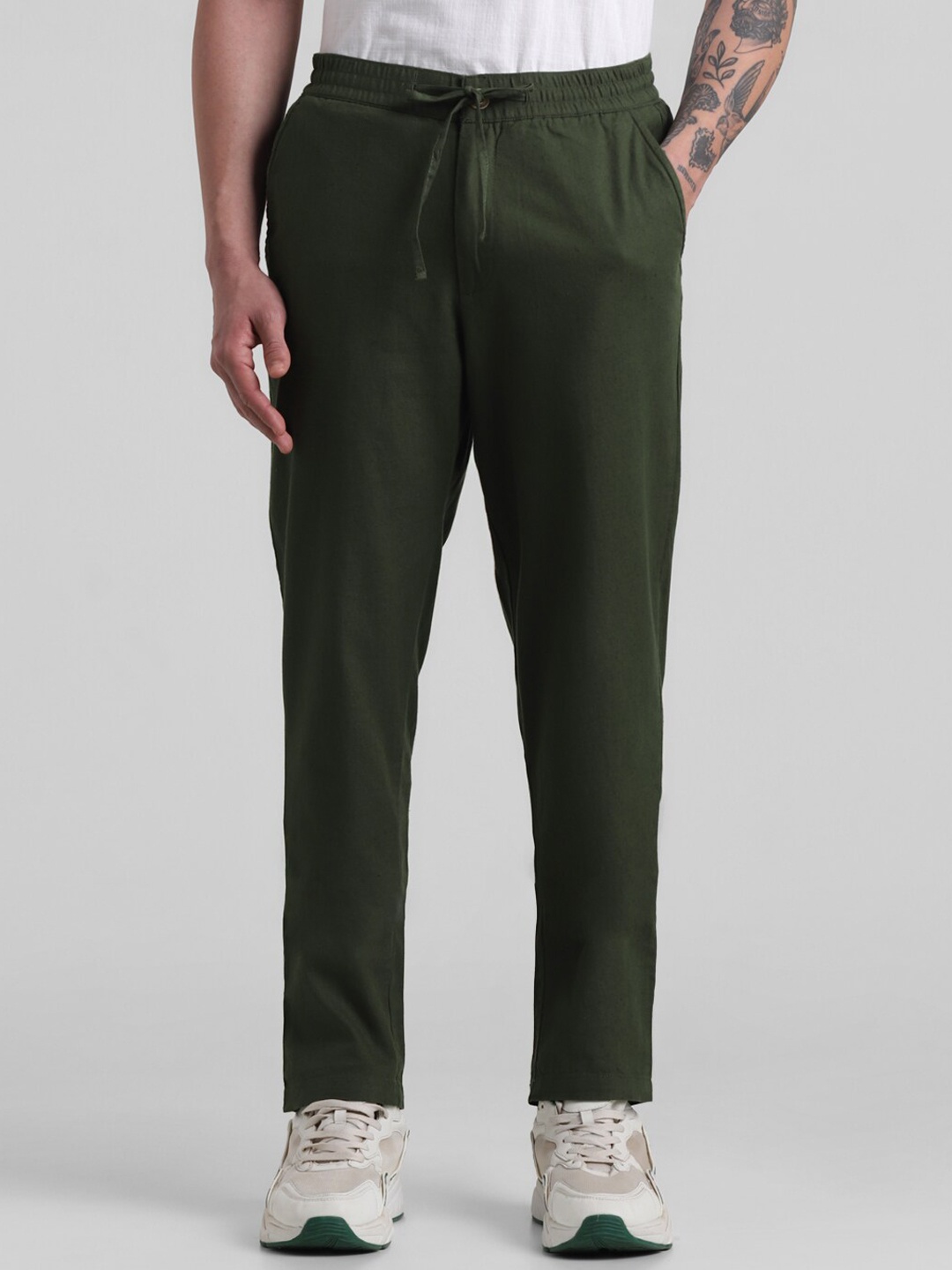 

Jack & Jones Men Slim Fit Mid-Rise Flat-Front Regular Trousers, Green