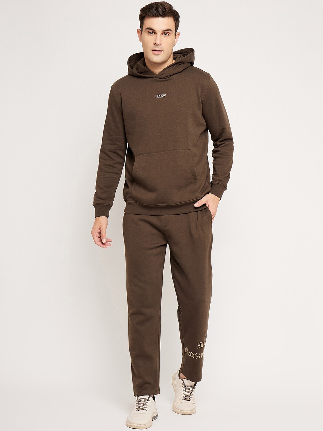 

EDRIO Hooded Kangaroo Pocket Relaxed Fit Mid-Rise Tracksuit, Coffee brown