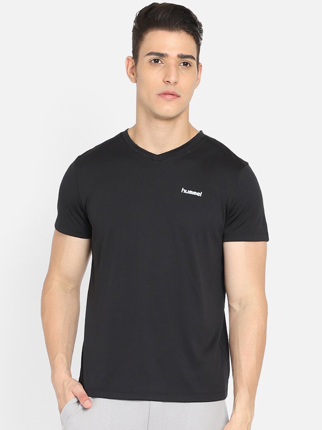 

hummel V-Neck T-shirt, Black