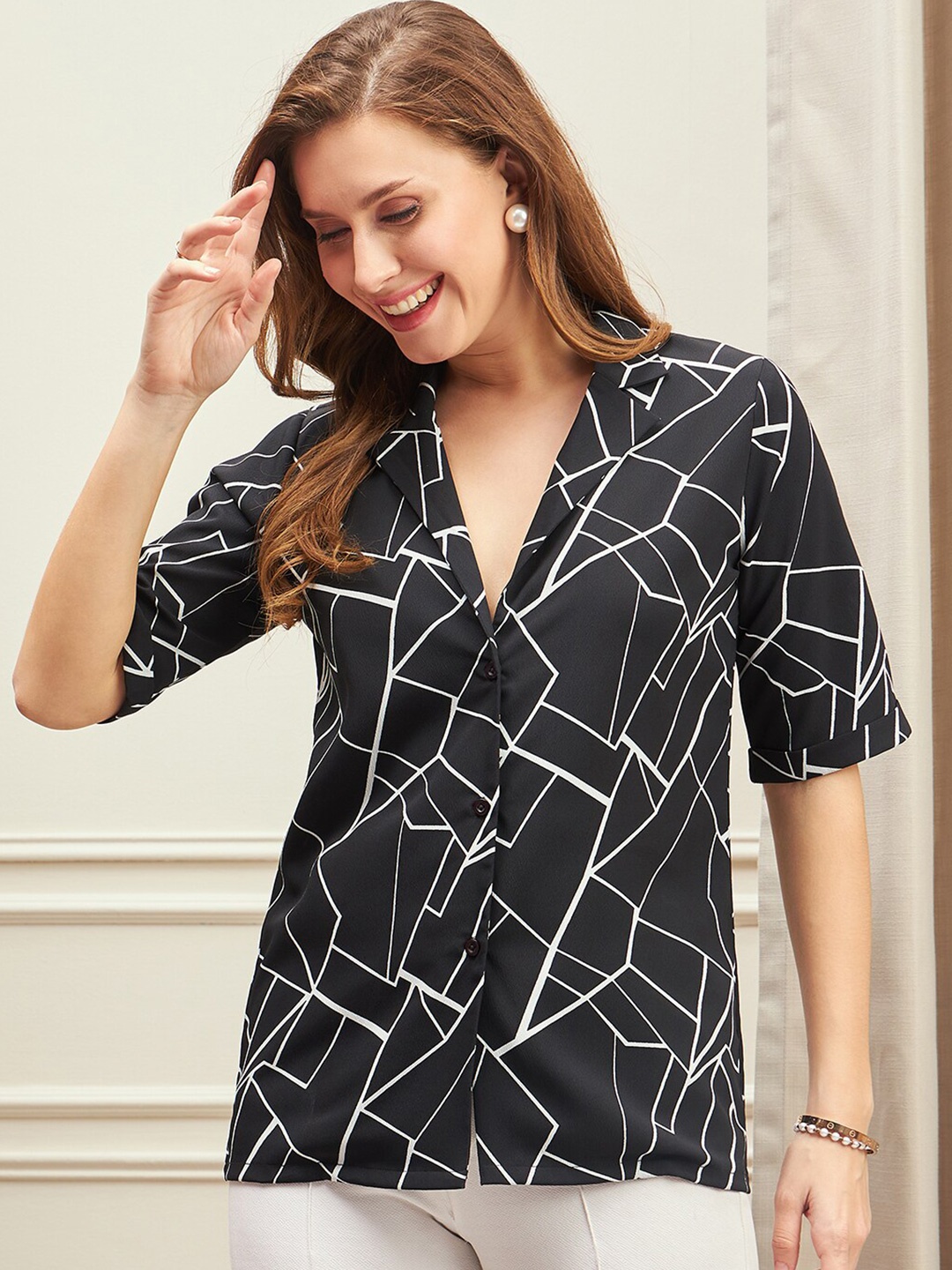 

Berrylush BIZwear Geometric Printed Shirt Style Top, Black