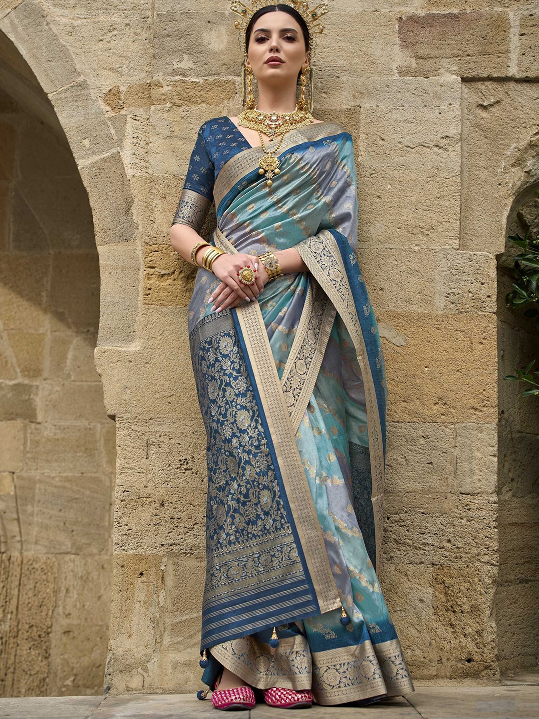 

Mitera Blue Ethnic Motifs Woven Design Zari Banarasi Saree