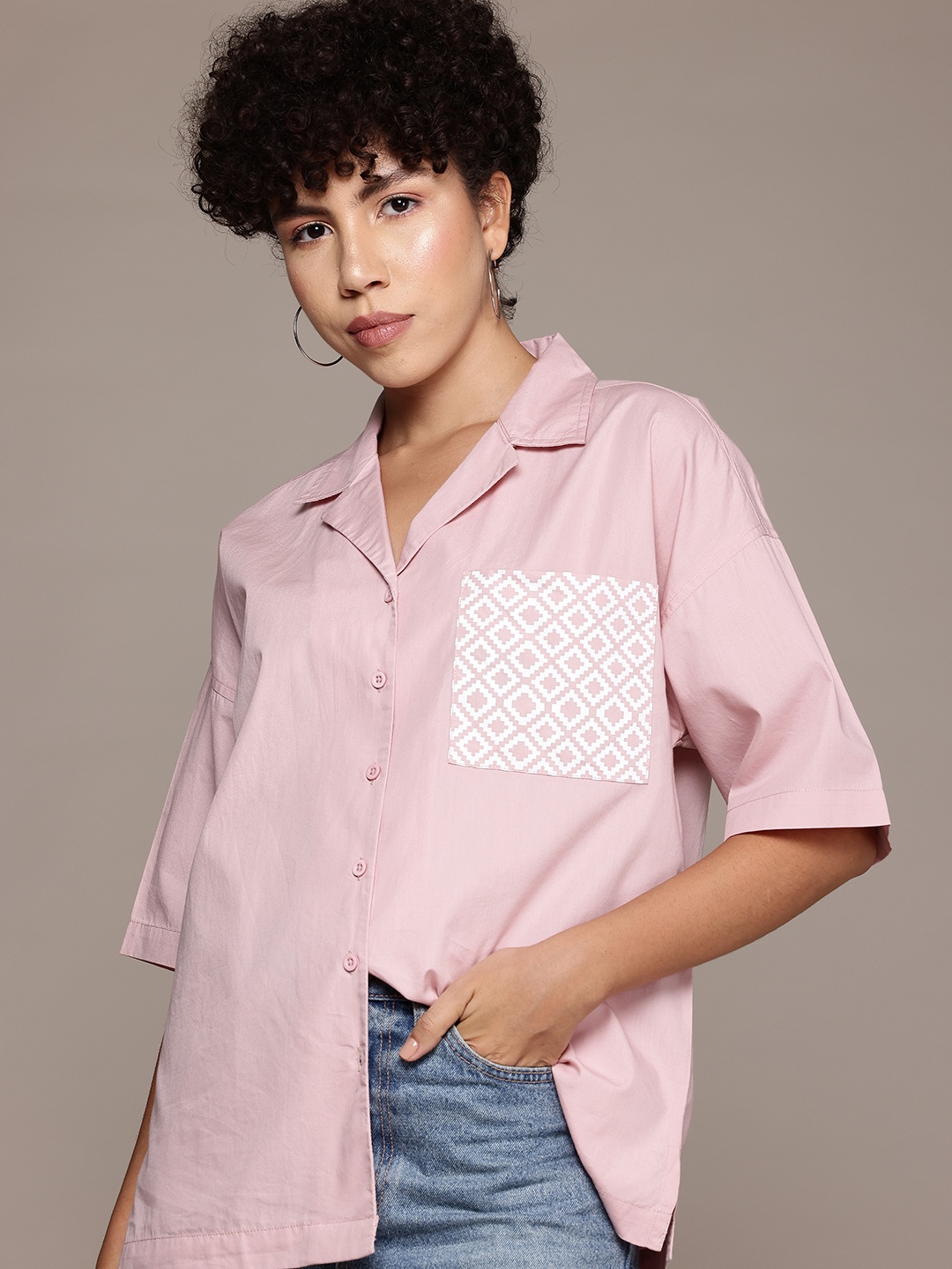 

The Roadster Lifestyle Co. Pure Cotton Printed Pocket Relaxed Shirt, Pink